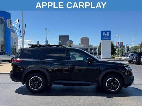 Used 2023 Nissan Pathfinder Rock Creek AWD/4WD image 2