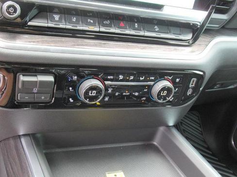 New 2025 Chevrolet Silverado 2500 LTZ w/ Trail Boss Package image 30