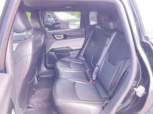 Used 2023 Jeep Compass Limited AWD/4WD image 23