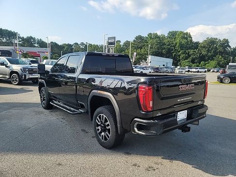 Used 2020 GMC Sierra 2500 AT4 w/ AT4 Premium Package AWD/4WD image 5
