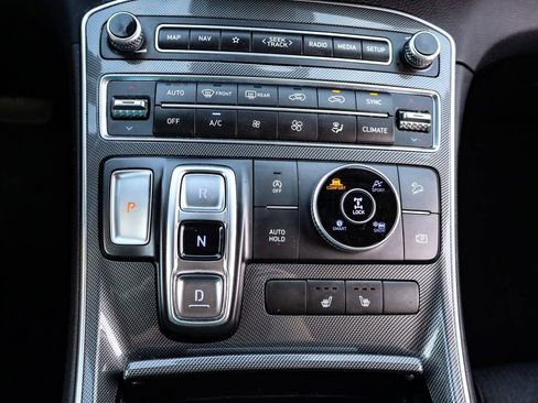 Used 2023 Hyundai Santa Fe SEL image 29