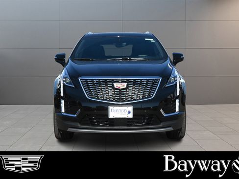 New 2025 Cadillac XT5 Premium Luxury w/ Technology Package image 2