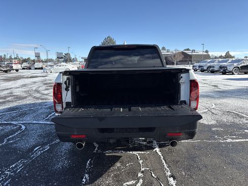 Used 2021 Honda Ridgeline Sport image 10