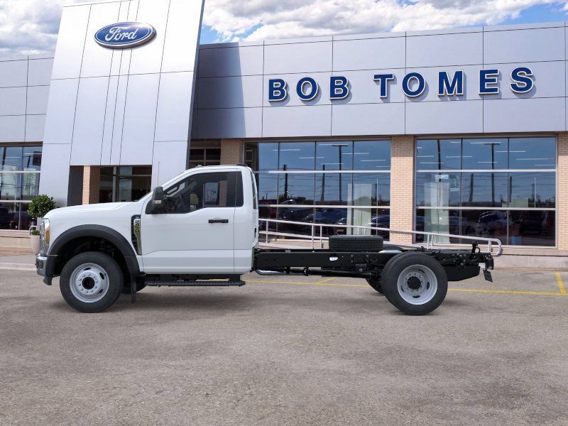 New 2026 Ford F450 XL w/ XL Chrome Package RWD image 3
