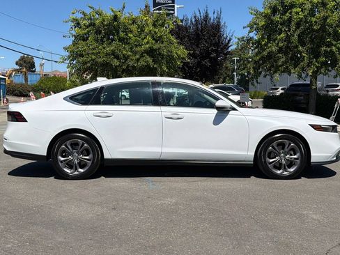 Certified 2024 Honda Accord EX image 3