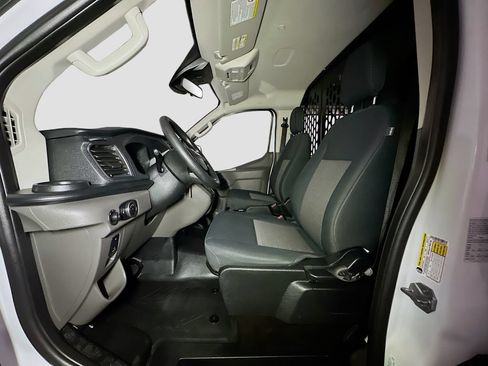 Used 2025 Ford Transit 250 Low Roof w/ Exterior Upgrade Package RWD image 18