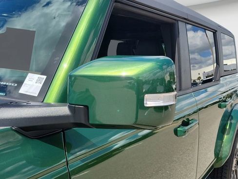 Used 2024 Ford Bronco Outer Banks image 19