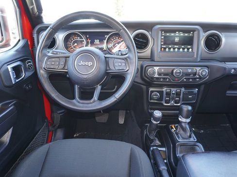 Used 2022 Jeep Wrangler Unlimited Sport AWD/4WD image 10