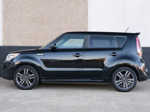 Used 2016 Kia Soul + w/ Tarmac Special Edition image 6