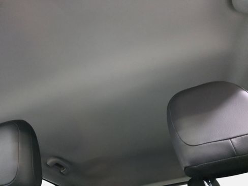 Used 2021 Jeep Compass Latitude w/ Convenience Group image 29