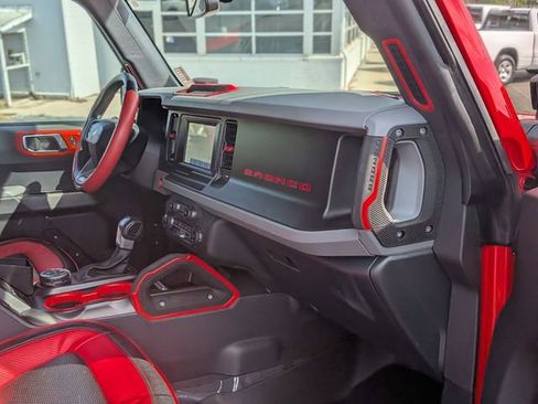Used 2023 Ford Bronco Black Diamond AWD/4WD image 37