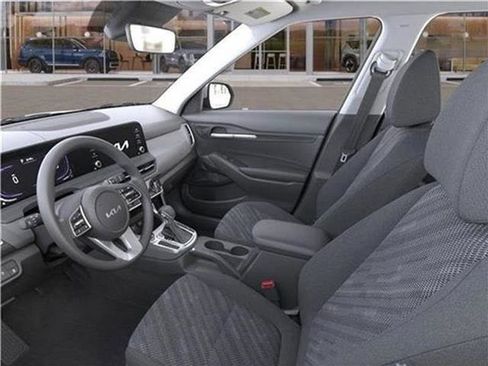 New 2026 Kia Seltos LX image 44