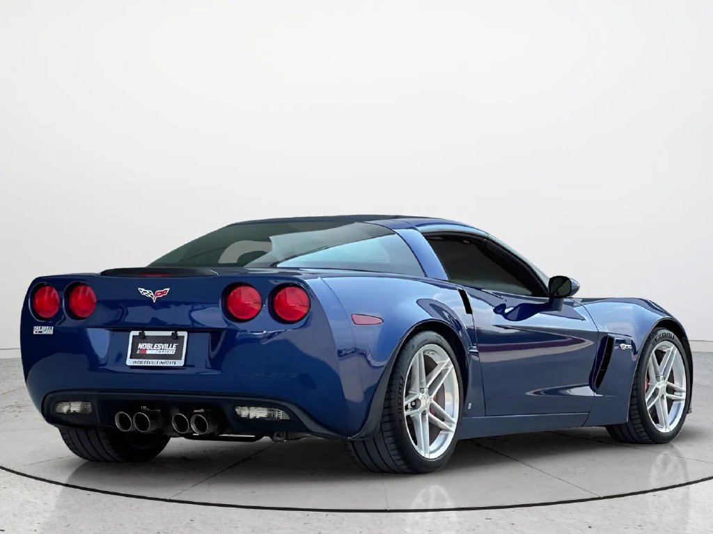 Used 2006 Chevrolet Corvette Z06 w/ Preferred Equipment Group RWD image 2