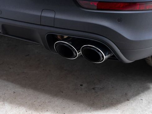 New 2026 Porsche Cayenne AWD/4WD image 30