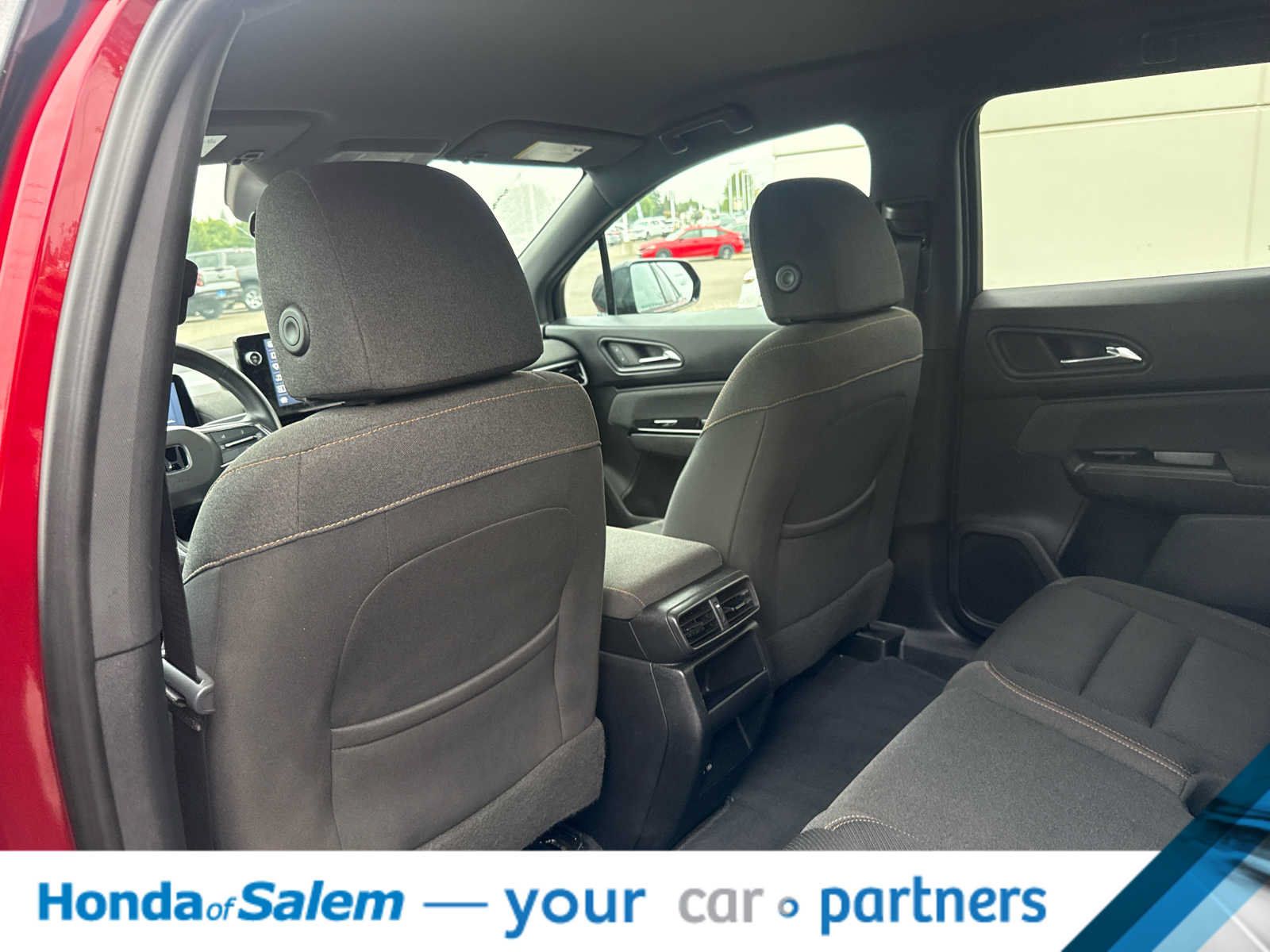 Used 2024 Honda Prologue EX image 12