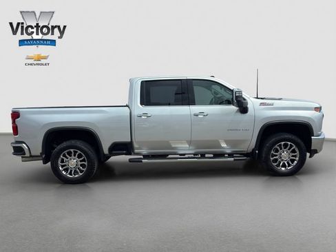 Used 2023 Chevrolet Silverado 3500 LTZ w/ LTZ Premium Package image 8