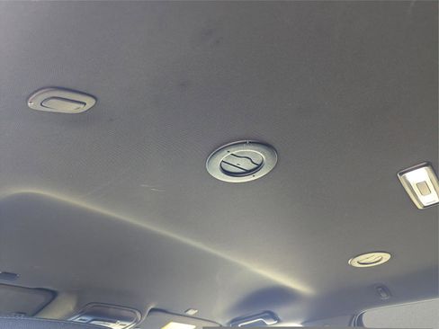 Used 2023 Chevrolet Tahoe LT image 15