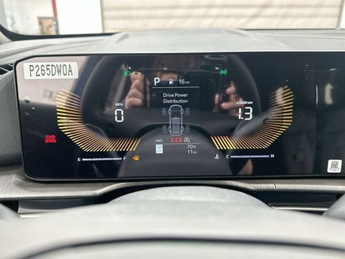 New 2026 Kia Sportage X-Line w/ X-Line Premium Package AWD/4WD image 11