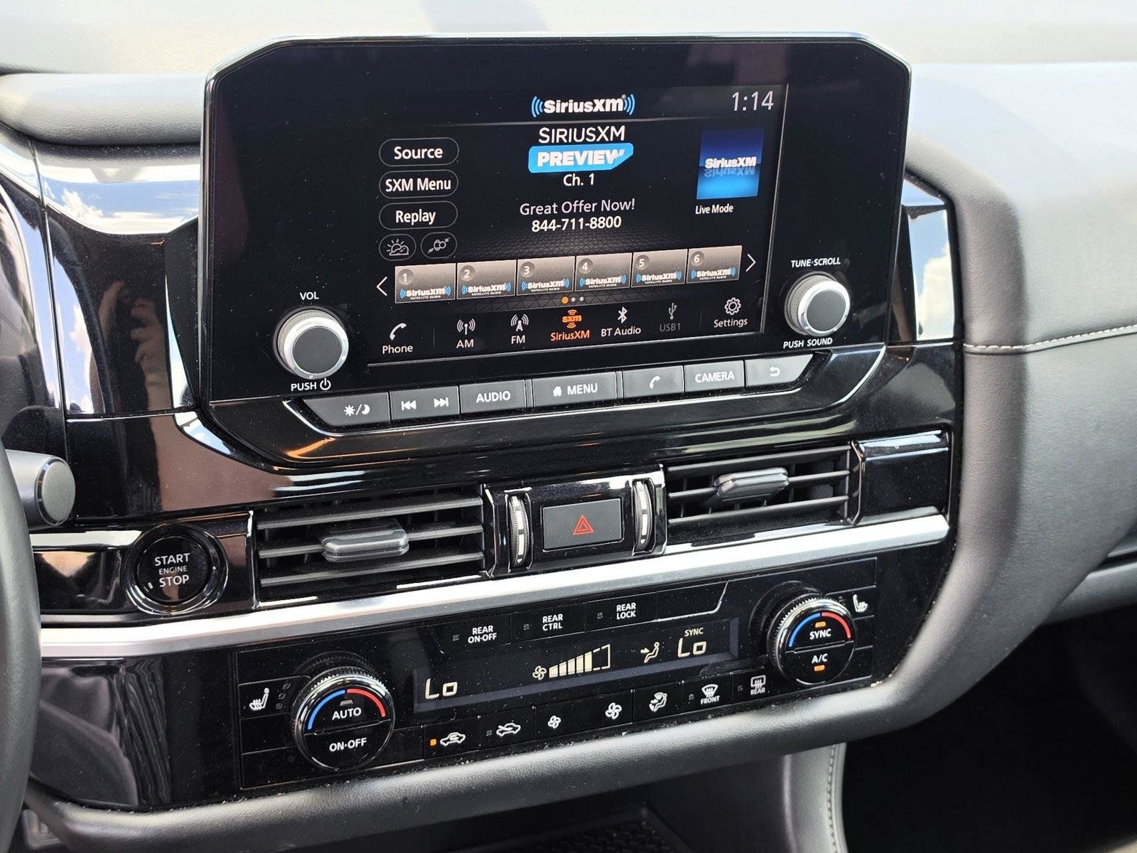 Used 2025 Nissan Pathfinder SV FWD image 10