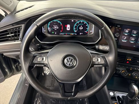 Used 2019 Volkswagen Jetta SEL FWD image 11