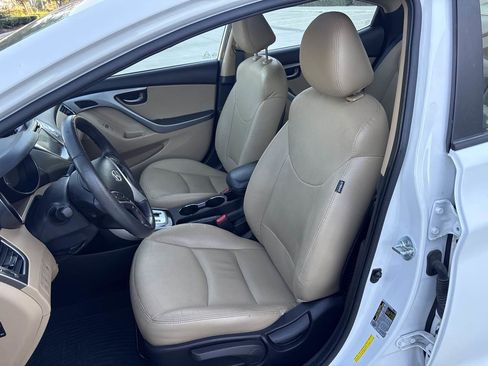 Used 2012 Hyundai Elantra Limited w/ Technology Pkg 5 image 19