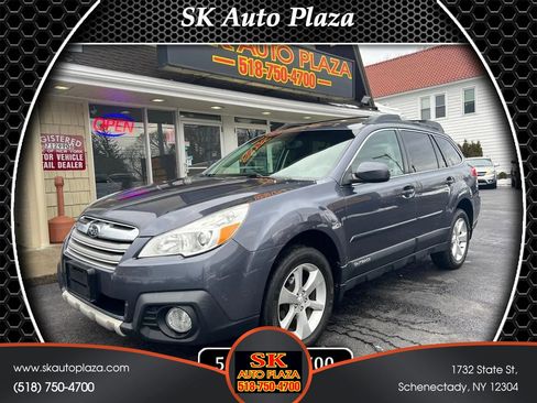 Used 2014 Subaru Outback 2.5i Limited w/ Moonroof Package image 1