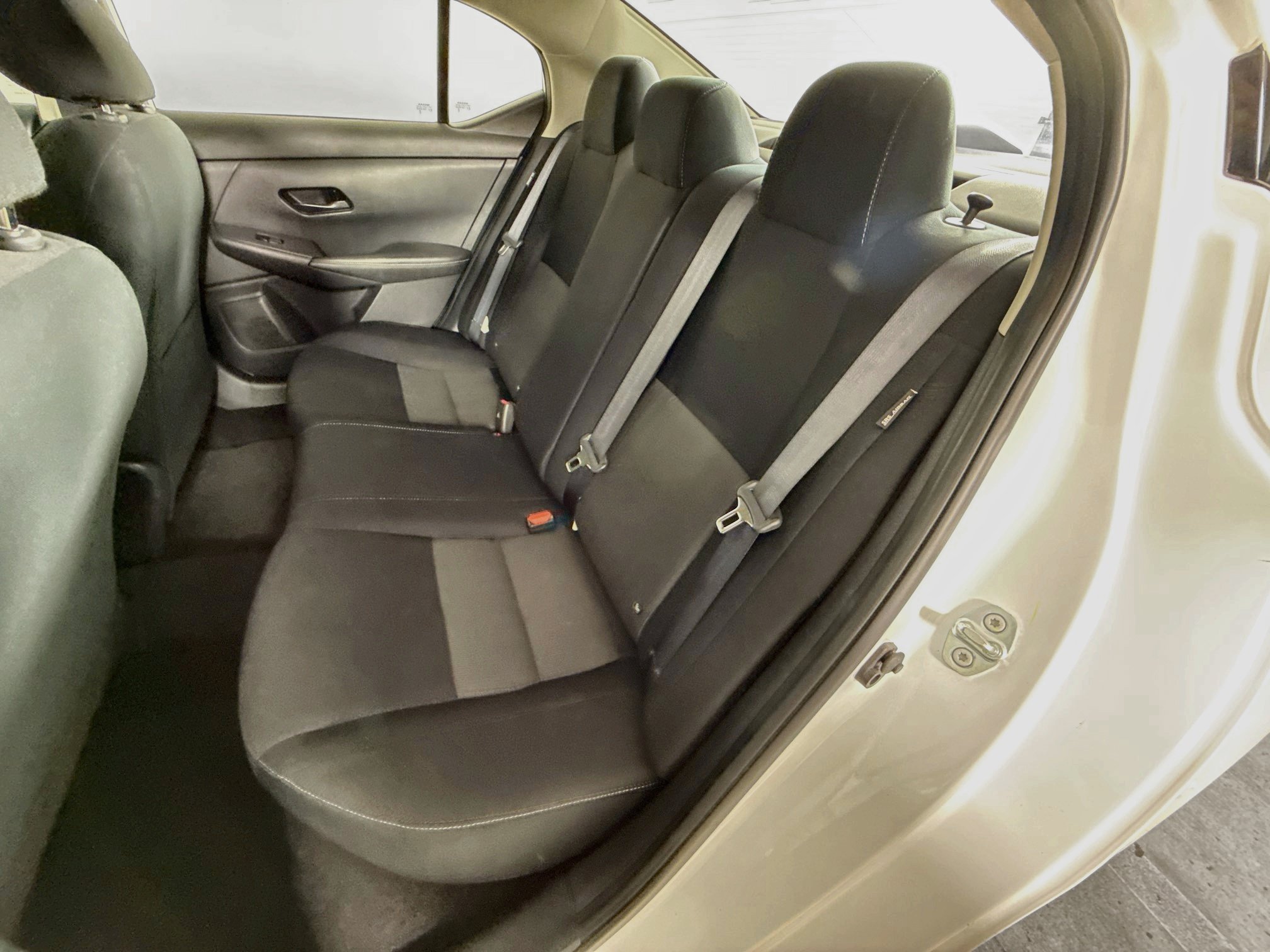 Used 2024 Nissan Sentra SV FWD image 27