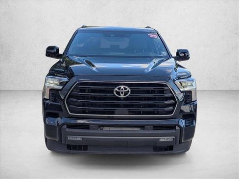 Certified 2025 Toyota Sequoia SR5 AWD/4WD image 2