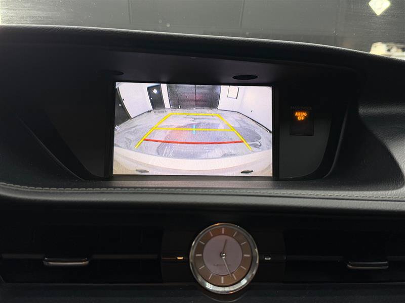 Used 2015 Lexus ES 350 w/ Premium Package FWD image 17