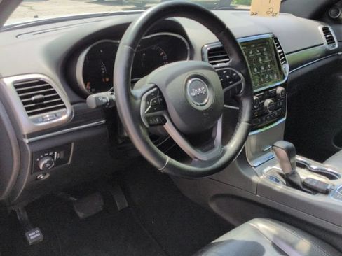 Used 2022 Jeep Grand Cherokee Limited AWD/4WD image 12