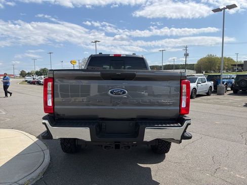 New 2026 Ford F250 XLT w/ Tremor Off-Road Package image 4