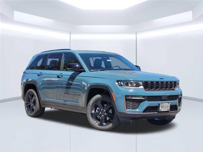 New 2026 Jeep Grand Cherokee Limited w/ Limited Altitude Package