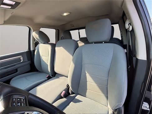 Used 2017 RAM 1500 Classic SLT image 16