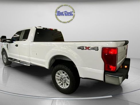 Used 2021 Ford F250 XL w/ Power Equipment Group AWD/4WD image 3