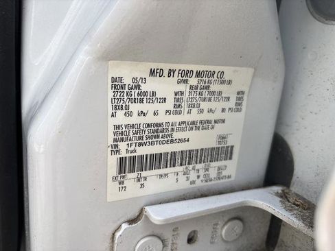 Used 2013 Ford F350 XLT w/ XLT Premium Pkg image 37