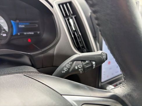 Certified 2024 Ford Edge SEL image 40