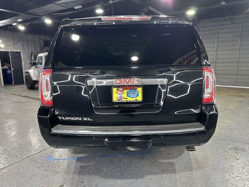 Used 2018 GMC Yukon XL Denali w/ Denali Ultimate Package image 5