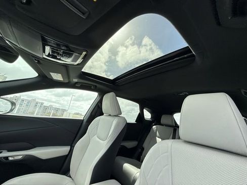 Used 2025 Lexus RX 350 Premium w/ Accessory Package (K3) image 22