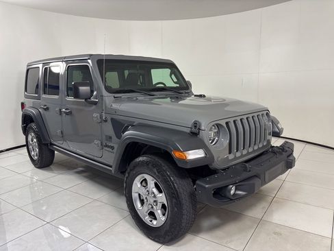 Used 2021 Jeep Wrangler Unlimited Sport AWD/4WD image 7