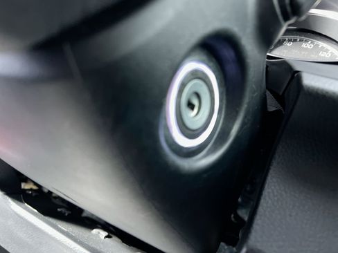 Used 2023 Toyota Camry SE image 21