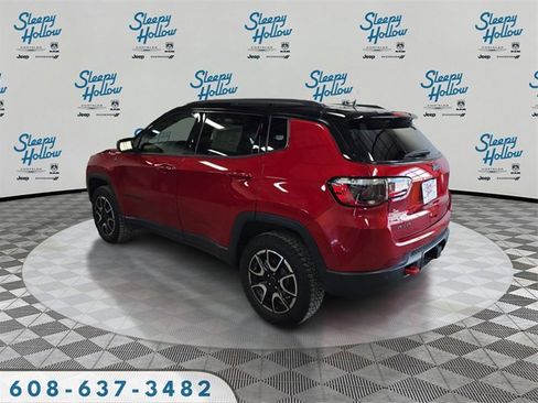 Used 2025 Jeep Compass Trailhawk w/ Trailhawk Convenience Group image 7