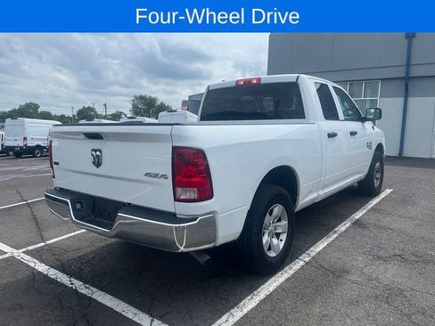Used 2024 RAM 1500 Classic SLT AWD/4WD image 5