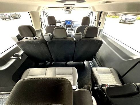 Used 2023 Ford Transit 350 XLT image 22