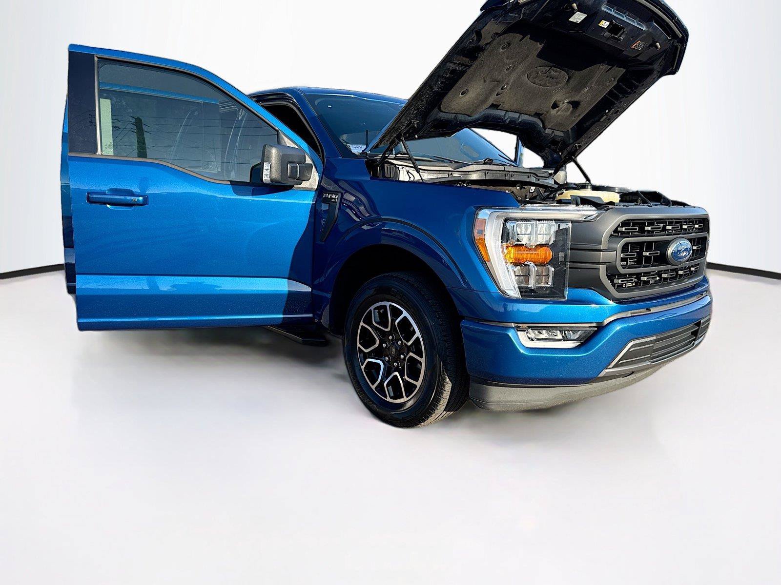 Used 2023 Ford F150 XLT w/ Equipment Group 302A High RWD image 38