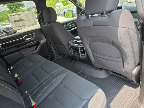 New 2026 RAM 1500 Big Horn AWD/4WD image 24