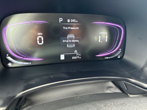 Used 2025 Kia Soul LX w/ LX Technology Package image 38