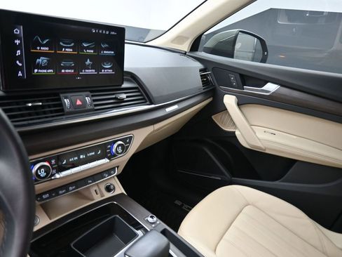 Used 2022 Audi Q5 2.0T Premium Plus image 13