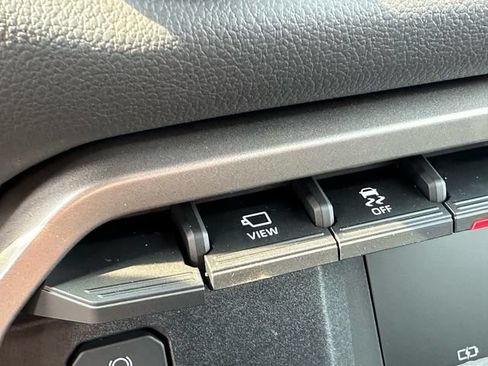 New 2026 Toyota Tundra Limited AWD/4WD image 15