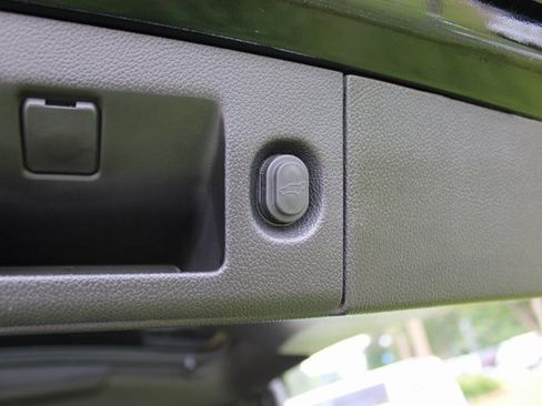 Used 2019 GMC Yukon Denali w/ Denali Ultimate Package image 28