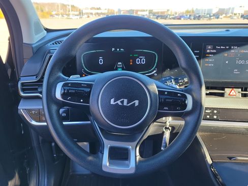 Used 2023 Kia Sportage LX image 21